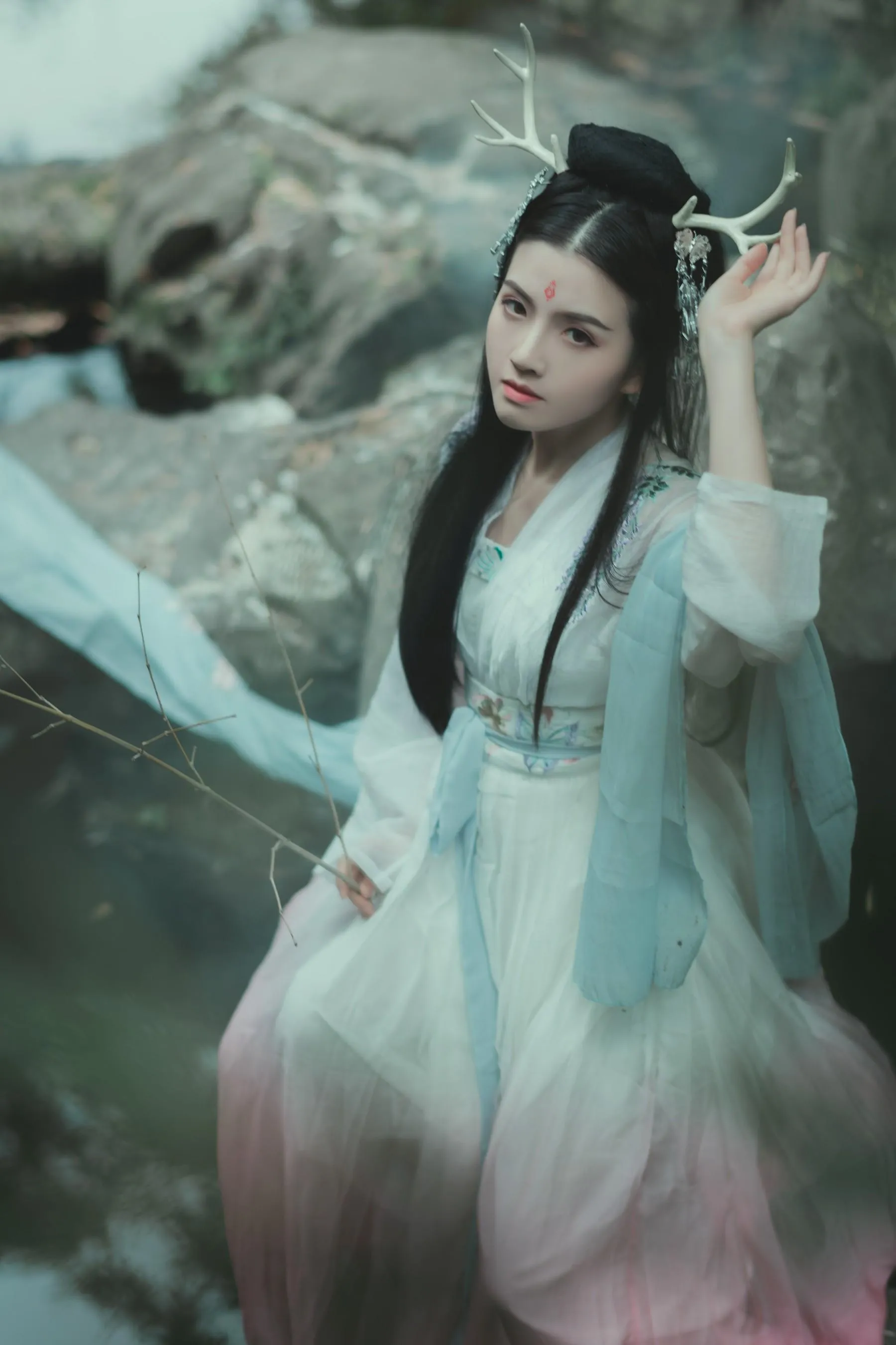 [艺图语] 2022.06.12 夫诸 Dtifa丁小妮 [20P]插图9